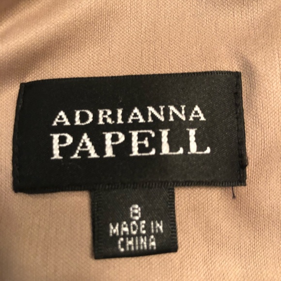 Lace and black dress - Picture 5 of 5